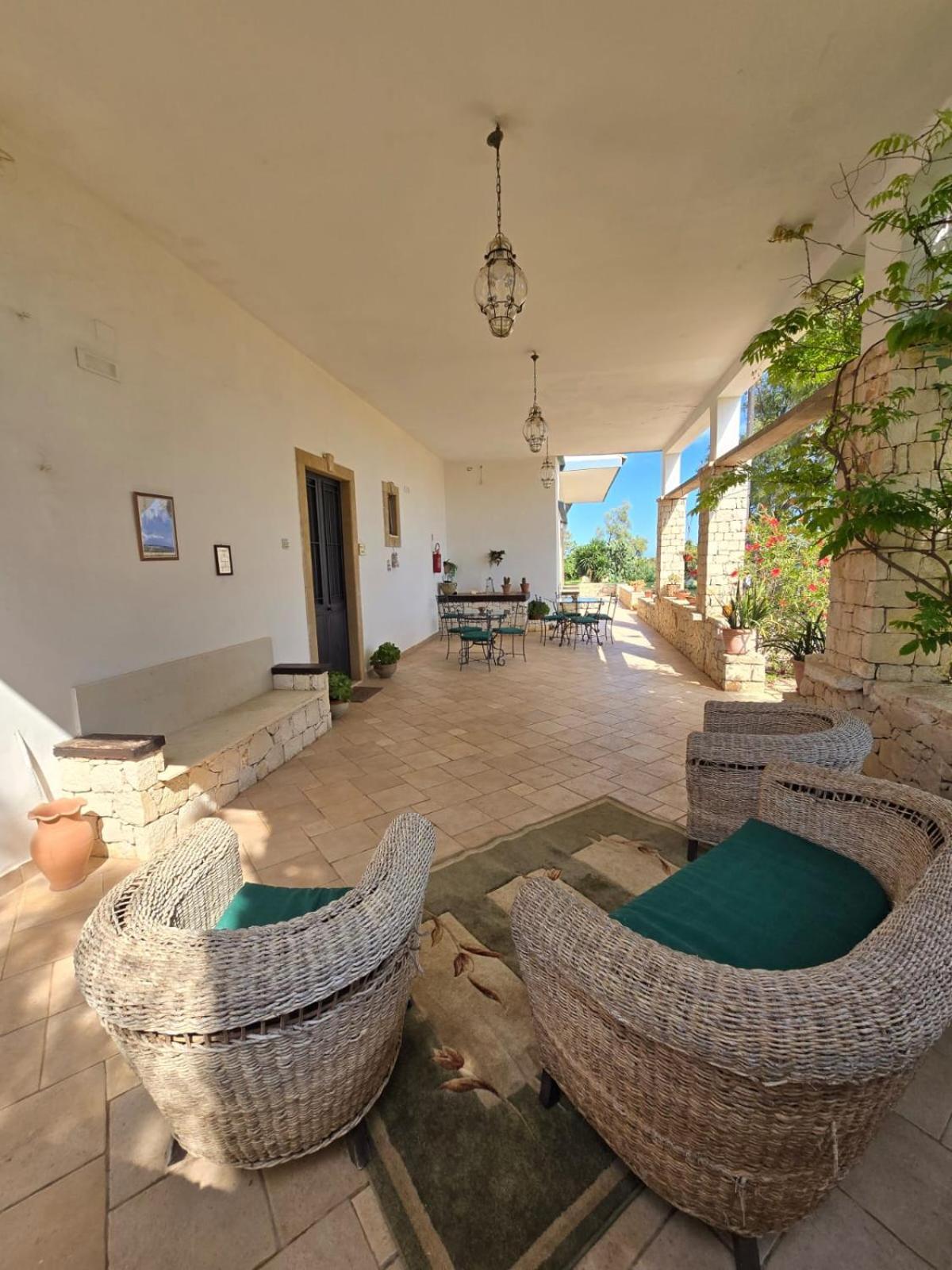 B&B Casa Cavarra Portopalo Di Capo Passero Exterior photo